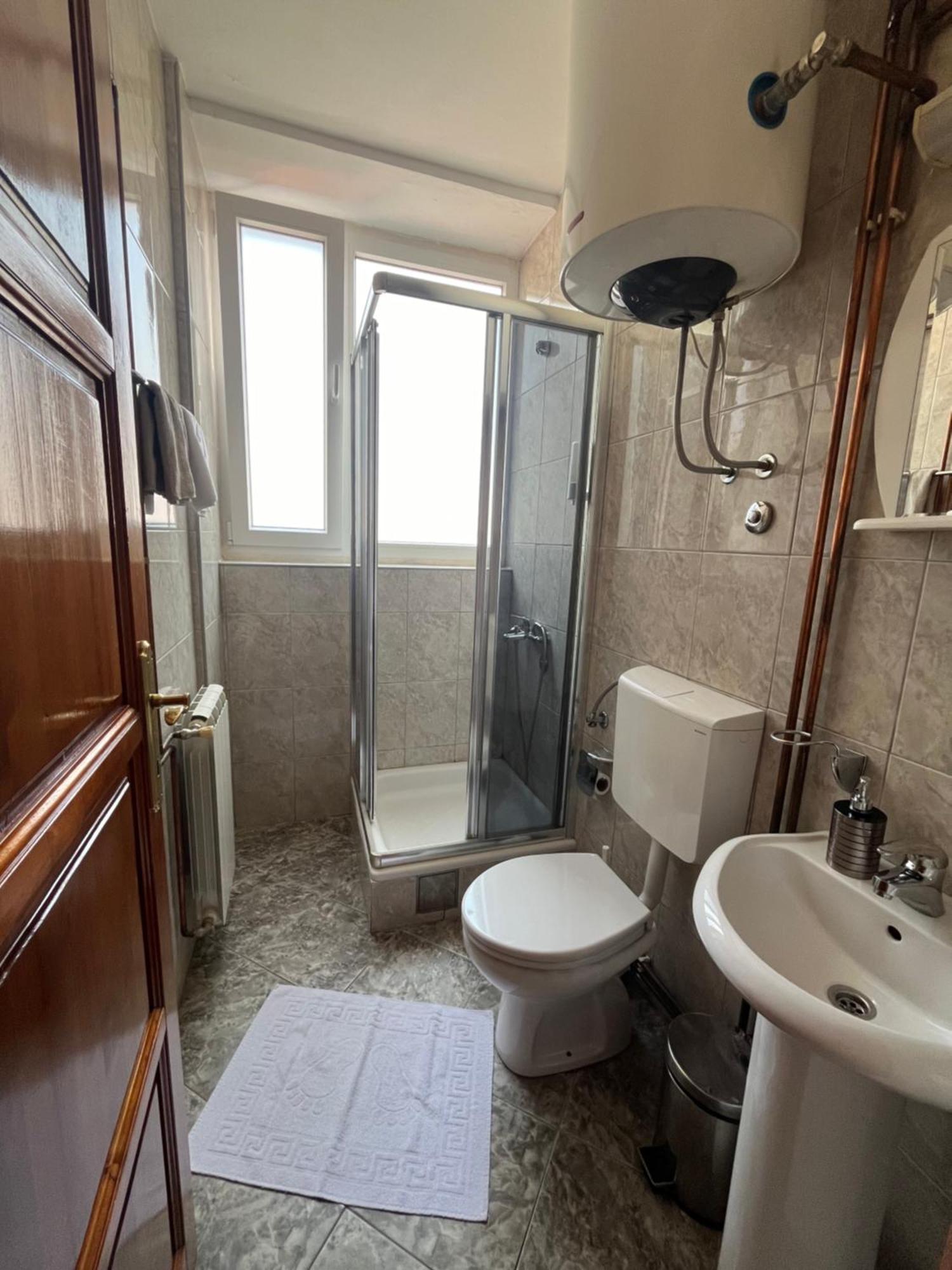 Hotel Dulovic Мойковац Екстер'єр фото