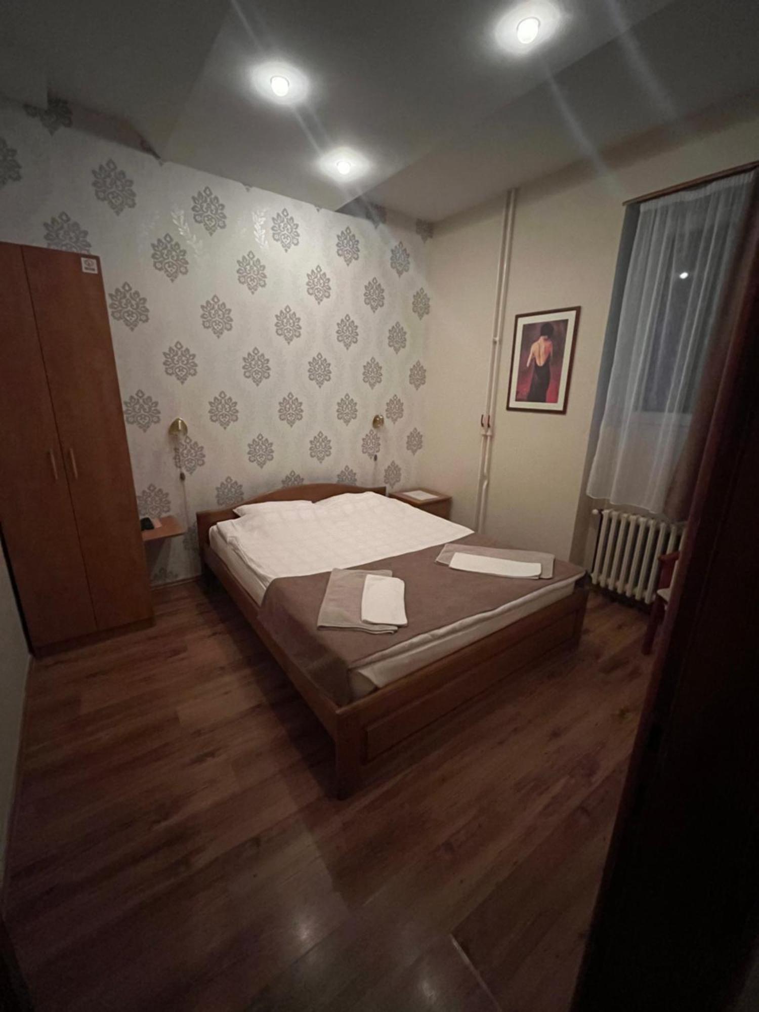 Hotel Dulovic Мойковац Екстер'єр фото
