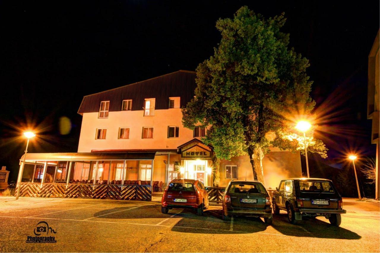 Hotel Dulovic Мойковац Екстер'єр фото